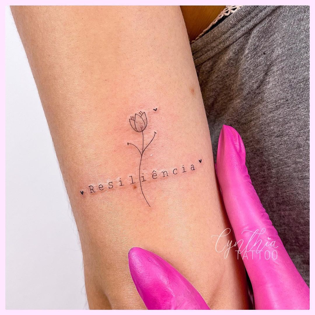 Tatuagem Resilência por Cynthia Tattoo