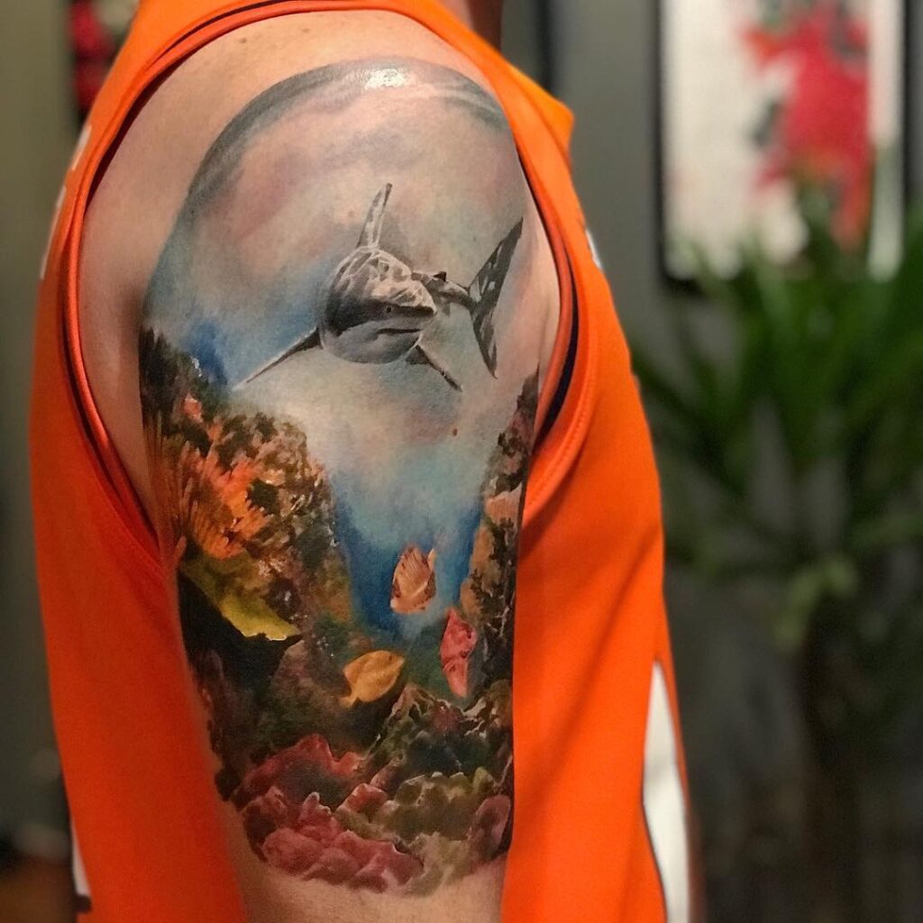 Tatuagem de Tubarão por Jardel Tattoo